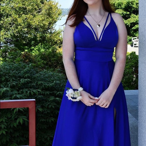 Samilas boutique royal blue prom dress - Picture 4 of 12